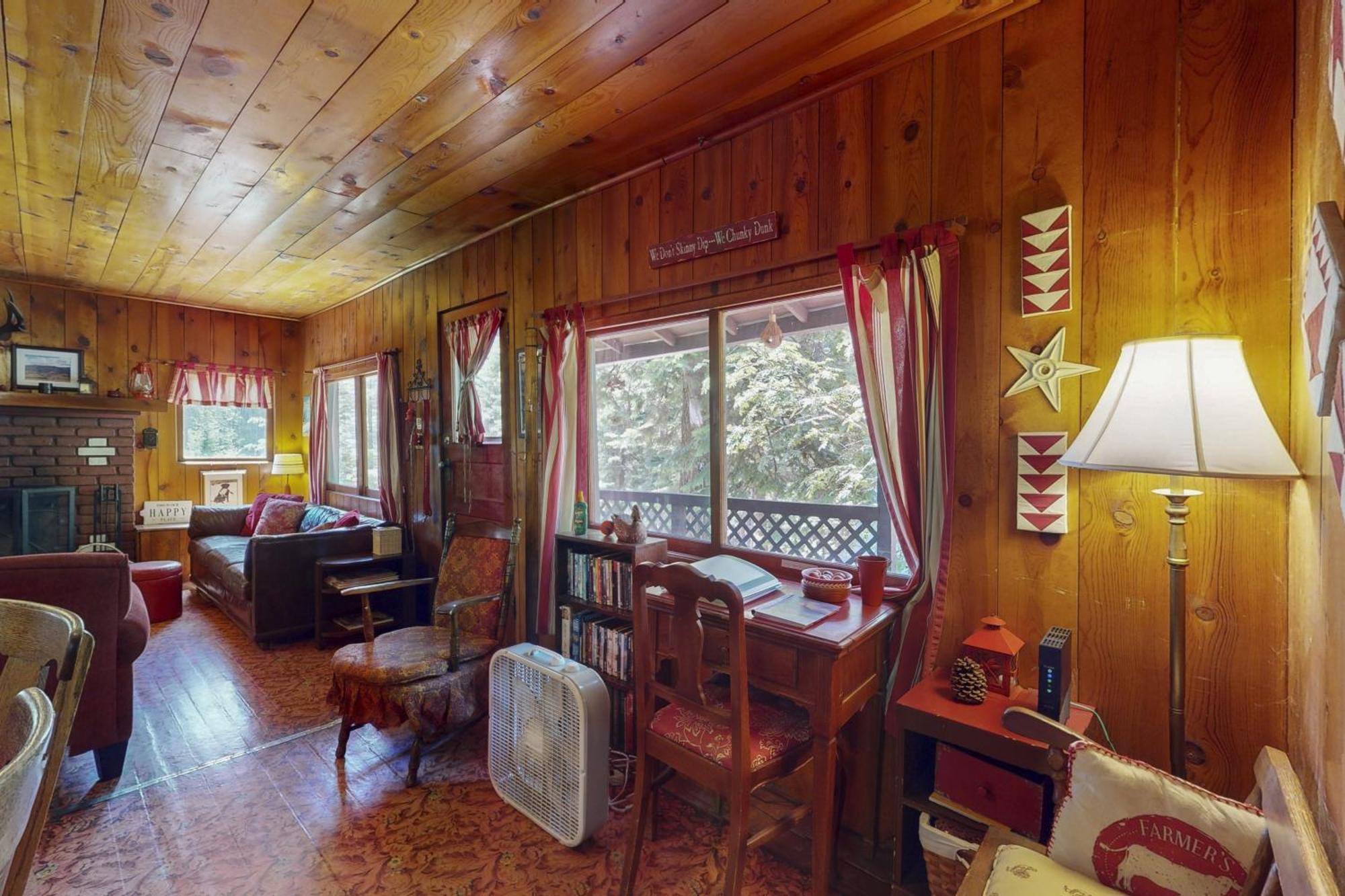 Pine Cone Cottage Joseph Exterior photo