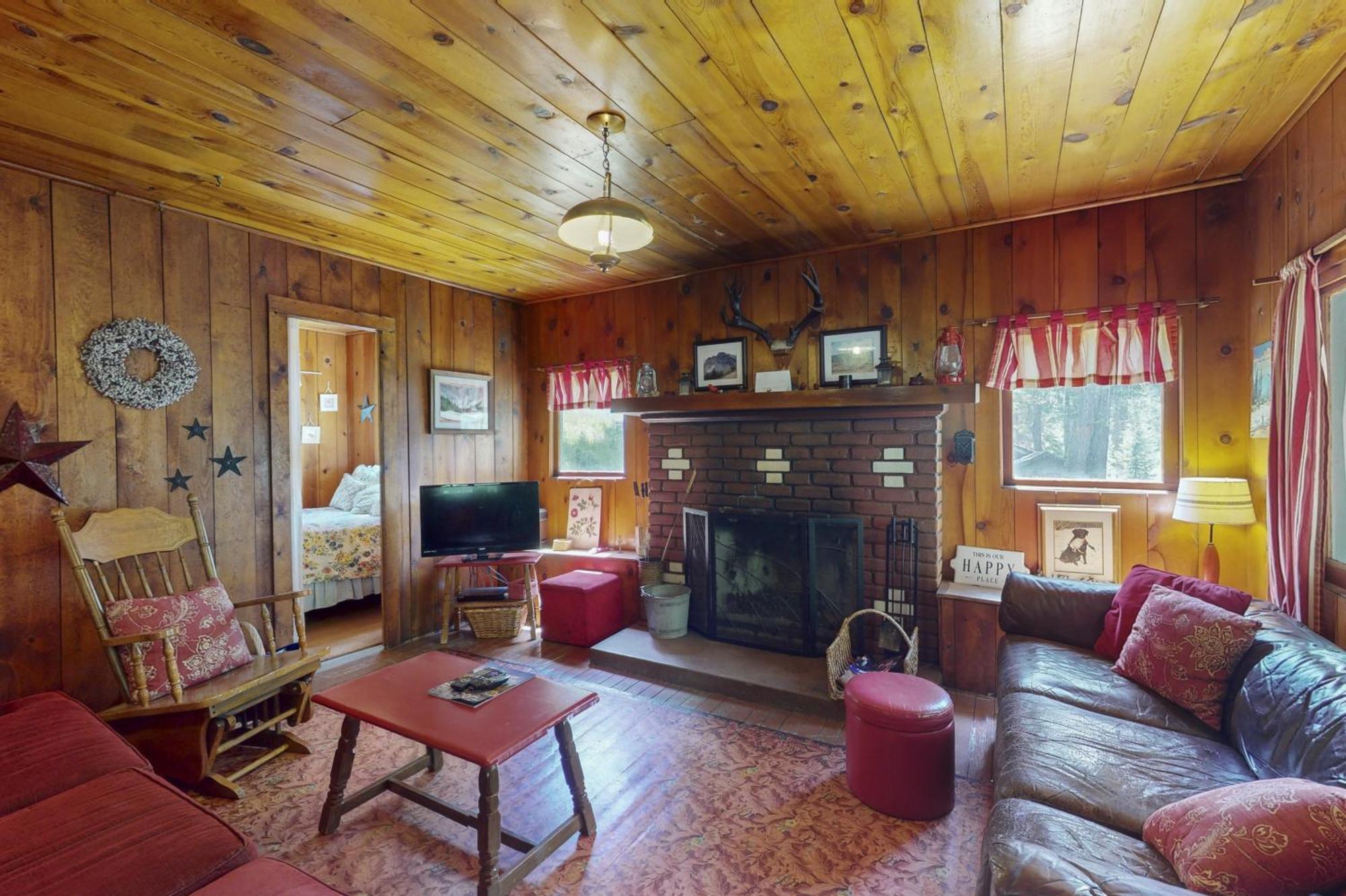 Pine Cone Cottage Joseph Exterior photo